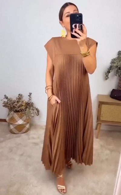 Kendra - Elegant Pleated Maxi Dress