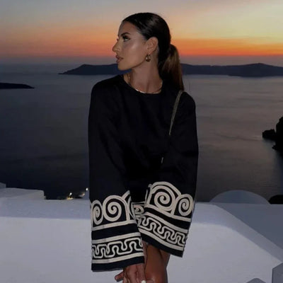 Jule™ | Embroidered long-sleeved dress