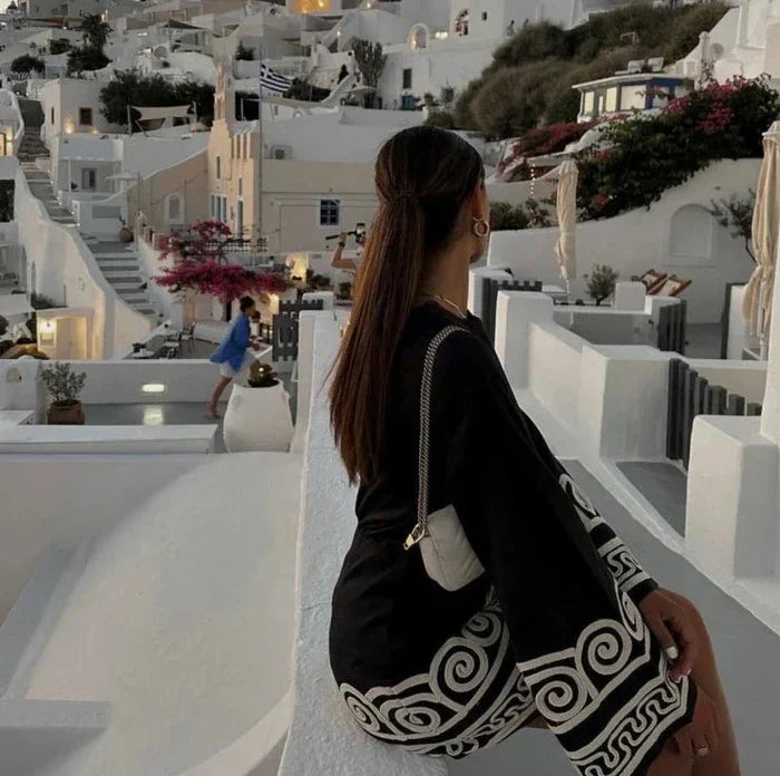 Jule™ | Embroidered long-sleeved dress