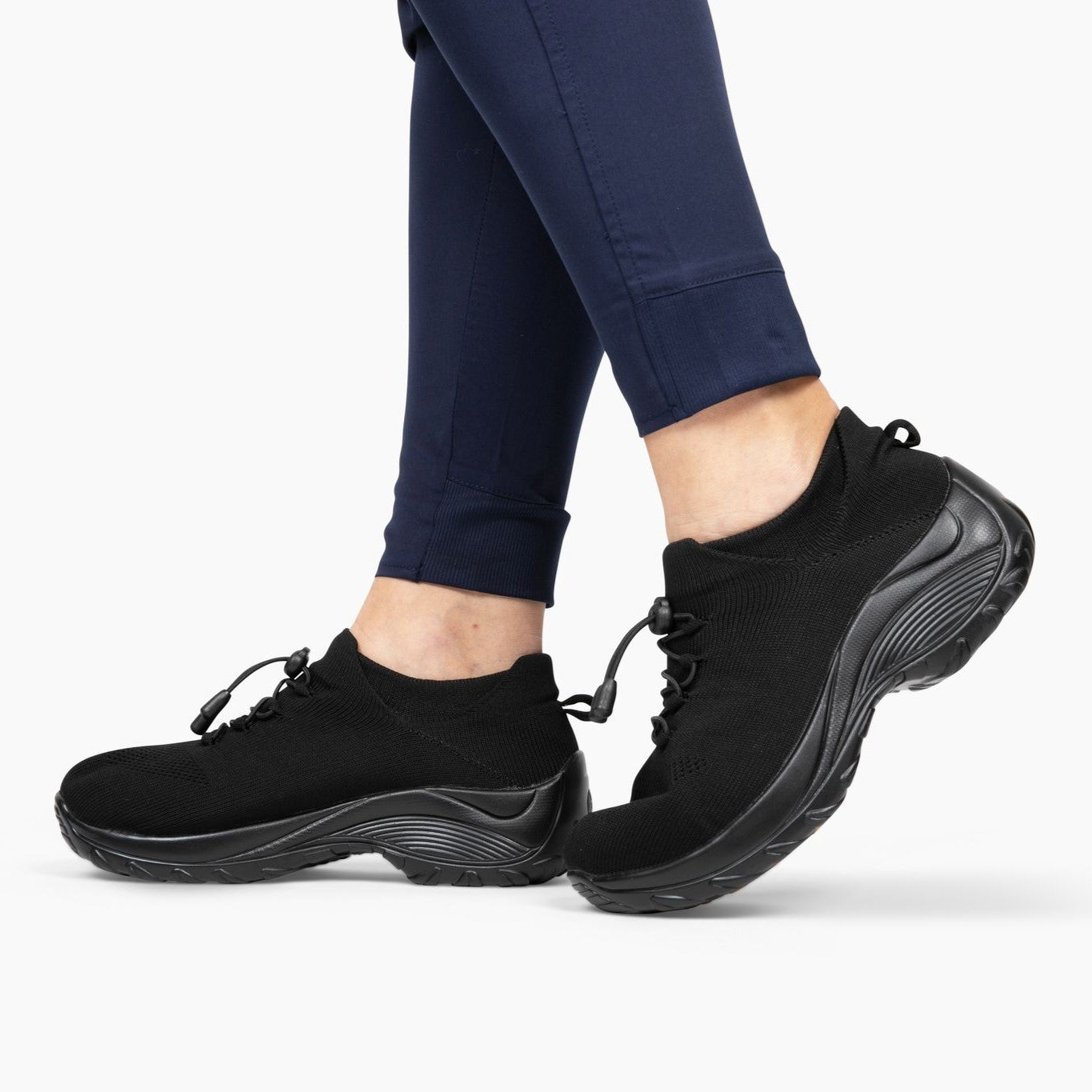 Emily - Orthopedic shoe with stretchable cushion